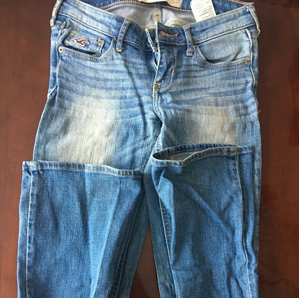 Hollister Light-Blue Light-Washed Boot Cut Jeans